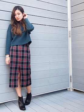 「タータンチェックスカート」｜「アイテム（ブーツ）」を使った、uca.さん（レディース・163cm）の冬コーディネート