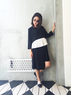 「OUTRO SOL（アウトロ ソル）のアイテム」を使った、uca.さん（レディース・163cm）の秋コーディネート