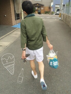 「よしゆきにもらったのストール（ストール/ショール、グリーン系）」を使った、しおりやまさん（レディース・162cm）の夏コーディネート