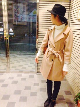 「CELINE（セリーヌ）のアイテム（トートバッグ、ブラウン系）」を使った、しおりやまさん（レディース・162cm）の冬コーディネート