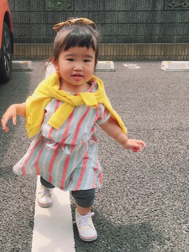 「Seraph（セラフ）のアイテム（ワンピース、ブルー系）」を使った、しづくさん（キッズ・80cm）の夏コーディネート