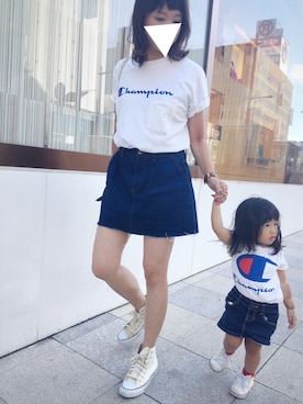 「E hyphen world gallery（イーハイフンワールドギャラリー）のアイテム（Tシャツ/カットソー、ホワイト系）」を使った、しづくさん（キッズ・80cm）の夏コーディネート