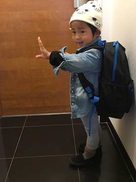 「Mini Rodini（ミニロディーニ）のアイテム（ニットキャップ/ビーニー）」を使った、ko_kuさん（キッズ・90cm）の夏コーディネート