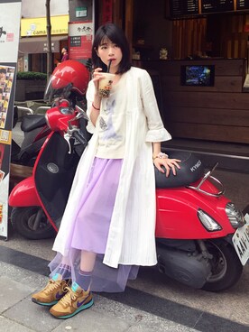 「grove（グローブ）のアイテム（カバーオール）」を使った、Taylor Maさん（レディース・163cm）の春コーディネート