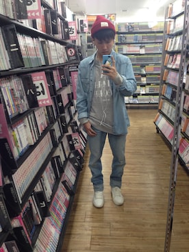 「FOREVER 21（フォーエバー トゥエンティーワン）のアイテム（スニーカー）」を使った、kishinさん（メンズ・168cm）の秋コーディネート