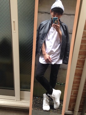 「FOREVER 21（フォーエバー トゥエンティーワン）のアイテム（スニーカー）」を使った、kishinさん（メンズ・168cm）の秋コーディネート