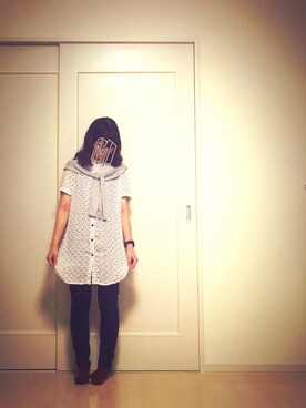 「プロデューサー巻き」｜「アイテム（シャツワンピース）」を使った、みのあさん（レディース・157cm）の夏コーディネート