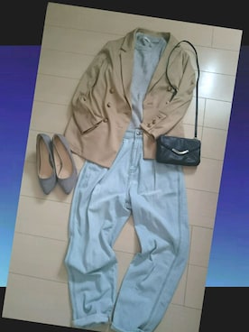 「マムジーンズ」｜ERさん（レディース・161cm）の春コーディネート