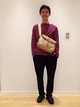 「REIGNING CHAMP（レイニングチャンプ）のアイテム（その他パンツ）」を使った、kitchen&garden新丸ビル店スタッフさん（メンズ・180cm）の秋コーディネート