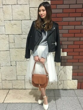 「INGNI（イング）の【5/10ヒルナンデスご紹介商品】チェーン柄/スカーフ-2016ＳＳ-（バンダナ/スカーフ）」を使った、INGNI（イング）さん（レディース・157cm）の冬コーディネート