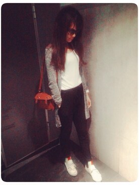 鄭芸青さんのコーディネート