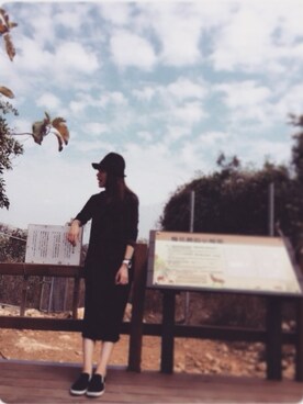 鄭芸青さんのコーディネート