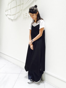 「Ray BEAMS（レイビームス）のRay BEAMS / ストレッチ デニム バギー パンツ（デニムパンツ）」を使った、mikuさん（レディース・166cm）の夏コーディネート