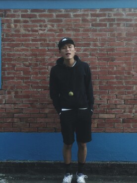 黃洸岐さんのコーディネート