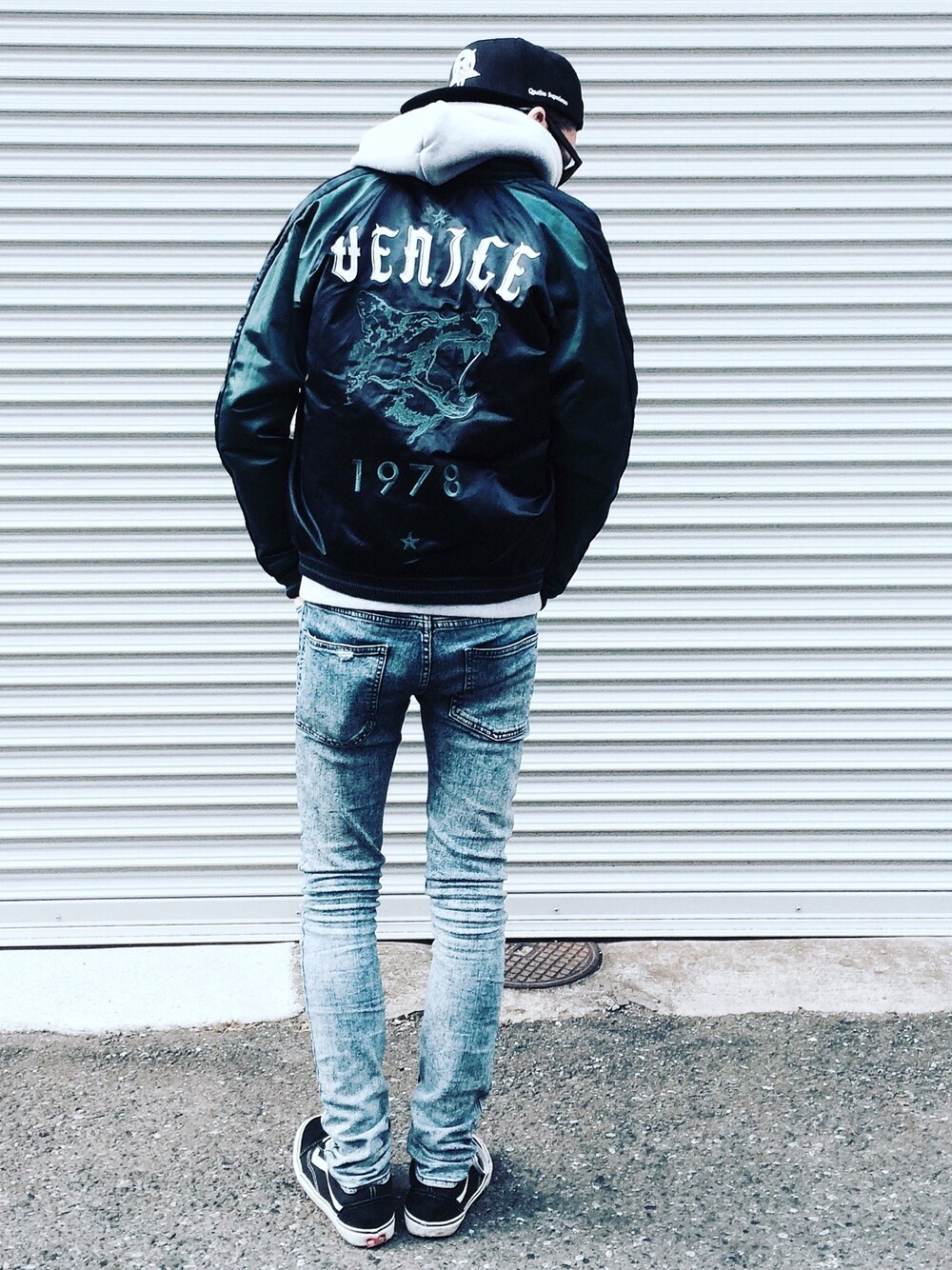 「Diesel、スキニーデニム、スケータースタイル、VANS、BLACK SCALE、カジュアル、冬、used、パーカー」｜「DIESELのアイテム（スタジャン、ブラック系）」を使った、TSUNAさん（メンズ・174cm）の冬コーディネートの1枚目の写真