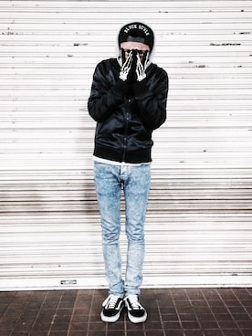 「BLACK SCALE（ブラックスケール）のアイテム（帽子）」を使った、TSUNAさん（メンズ・174cm）の冬コーディネート
