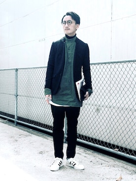 「ato（アトウ）のアイテム（バッグ）」を使った、TSUNAさん（メンズ・174cm）の春コーディネート