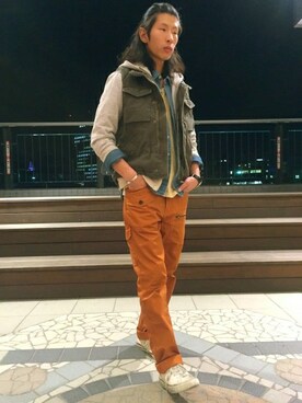 「TYPE BLUE（タイプブルー）のアイテム（ベスト）」を使った、SASAMURAさん（メンズ・175cm）の秋コーディネート