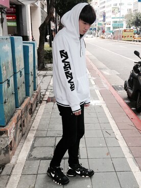 藍振維さんのコーディネート