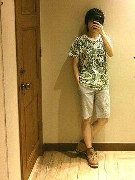 「GLOBAL WORK（グローバルワーク）のアイテム（パンツ、シルバー系）」を使った、SilverCorvus (・㉦・)さん（163cm）の秋コーディネート