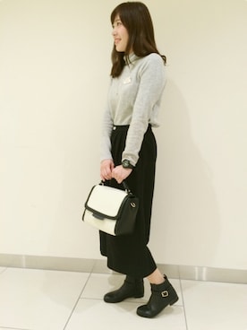 ブーツを使った「ガウチョパンツ」の人気ファッションコーディネート