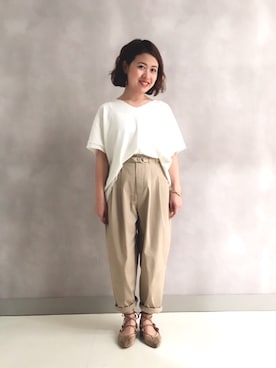 「アイテム（チノパンツ）」を使った、のぞみさん（レディース・150cm）の春コーディネート