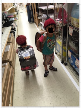 「チャイハネ（チャイハネ）のアイテム（パンツ）」を使った、ぱつぱつぱっつんさん（キッズ・100cm）の夏コーディネート