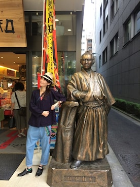 「チャイハネ（チャイハネ）のアイテム（デニムパンツ）」を使った、めぐさん（レディース・163cm）の冬コーディネート