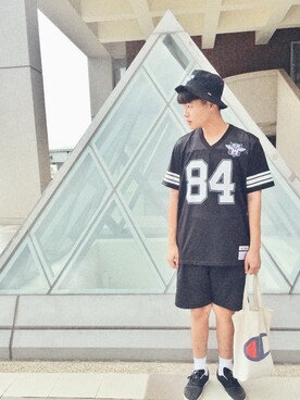 ᴼᴸᴵᵛᴱᴿ蔡孟辰さんのコーディネート