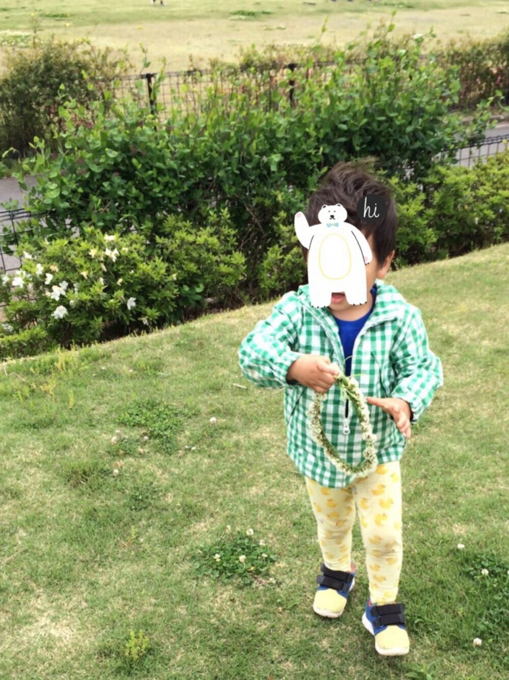 「kids、公園、BOOFOOWOO、ひよこ、チェック」｜「codycobyのアイテム（Tシャツ/カットソー、ブルー系）」を使った、hacchanさん（キッズ・90cm）の春コーディネートの1枚目の写真