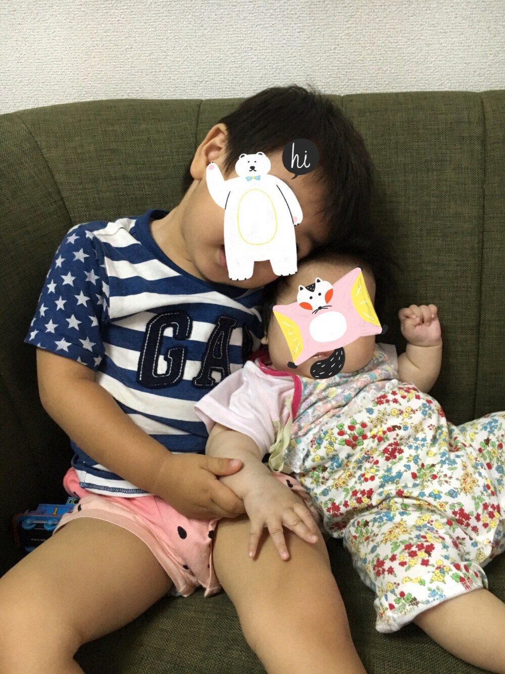 「兄妹コーデ、BIBPA、星柄、ボーダー、スイカ、ドラフトGAP」｜「babyGAPのアイテム（Tシャツ/カットソー、ブルー系）」を使った、hacchanさん（キッズ・90cm）の夏コーディネートの1枚目の写真