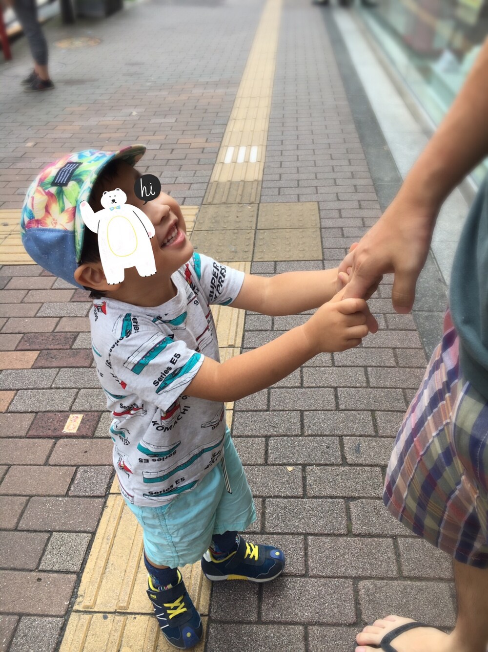 「キッズコーデ、男の子、電車、夏休み、夏」｜「BEAUTY&YOUTH UNITED ARROWSのアイテム（キャップ、その他）」を使った、hacchanさん（キッズ・90cm）の夏コーディネートの1枚目の写真