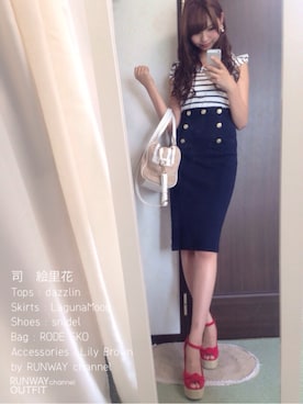 司 絵里花さん（レディース・164cm）の秋コーディネート