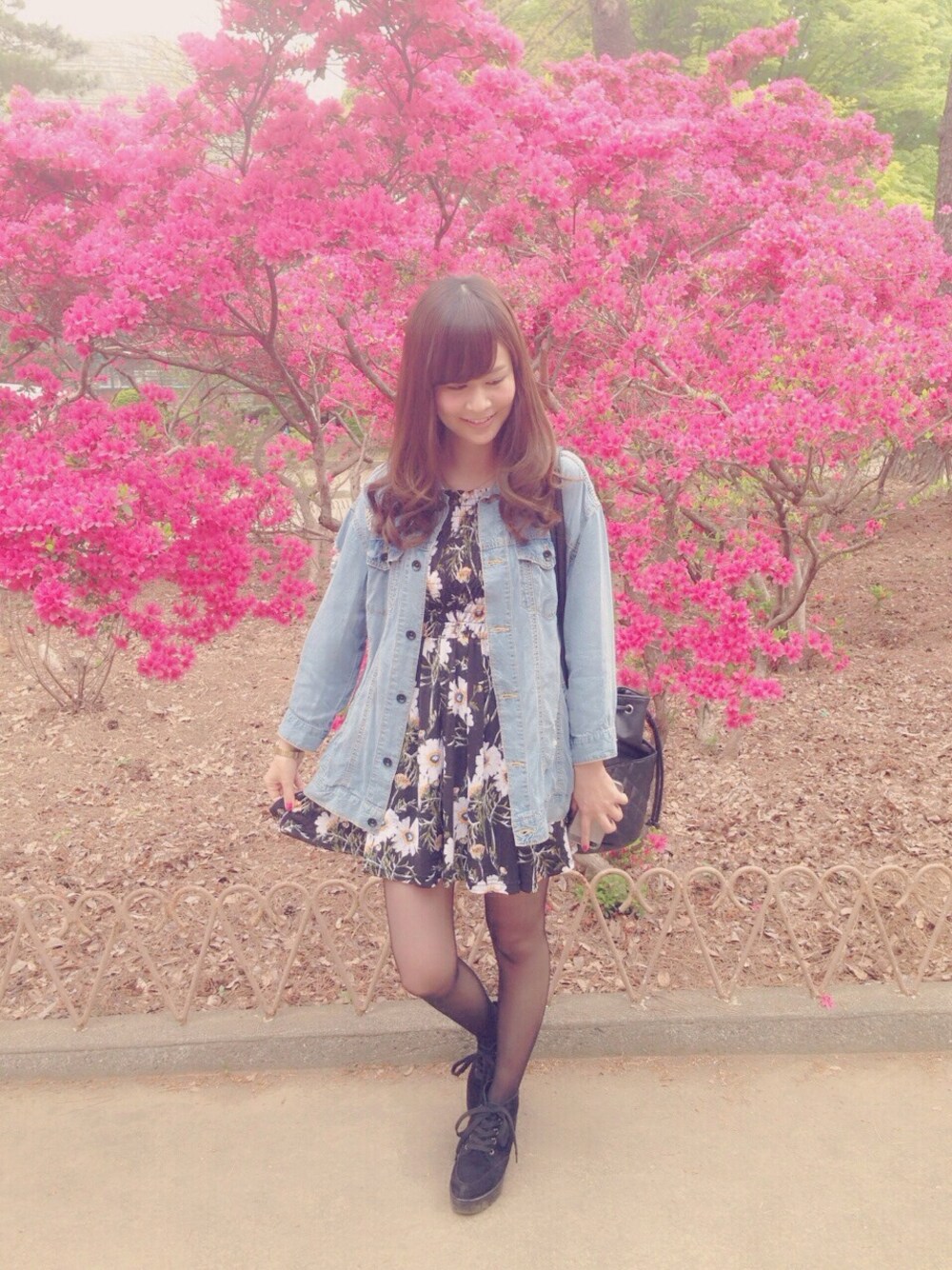 「ワンピース」｜「COCO DEALのアイテム（ワンピース、ブラック系）」を使った、hair do pojaさん（レディース・157cm）の春コーディネートの1枚目の写真