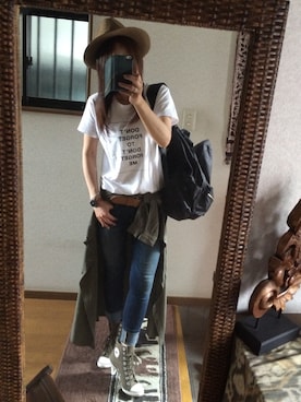 「present（プレゼント）のアイテム（財布/小物）」を使った、yu…さん（レディース・163cm）の春コーディネート