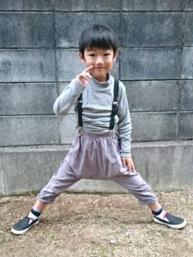 「ヒラキ（ヒラキ）のアイテム（トップス）」を使った、SS brothersさん（キッズ・120cm）の秋コーディネート
