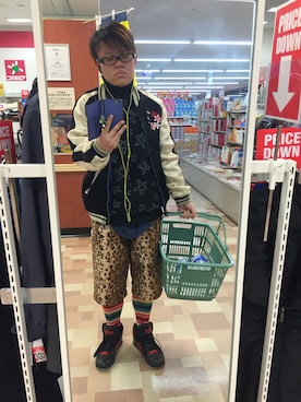 「adidasスニーカー」｜「アイテム（その他アウター）」を使った、陽さん（メンズ・168cm）の冬コーディネート