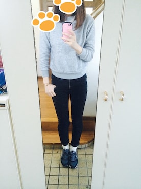 「EMODA（エモダ）のアイテム（ストール/ショール）」を使った、Rinさん（レディース・172cm）の冬コーディネート