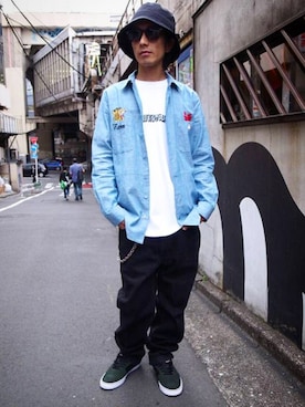 「シャンブレーシャツ」｜「アイテム（財布/小物）」を使った、Yuya Nagaiさん（メンズ・170cm）の春コーディネート