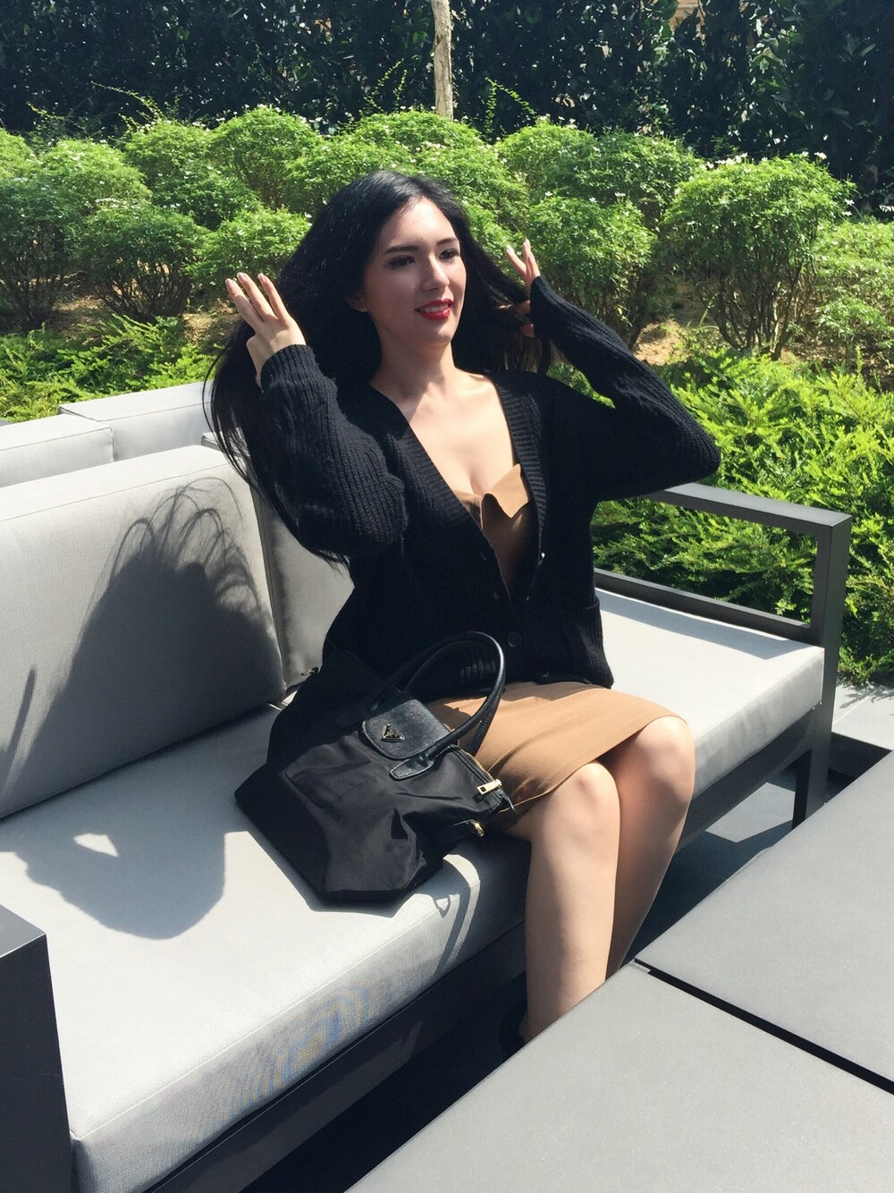 「candid」｜「ZARAのアイテム（ワンピース、ベージュ系）」を使った、Crystal ♡ さん（レディース・169cm）の春コーディネートの1枚目の写真