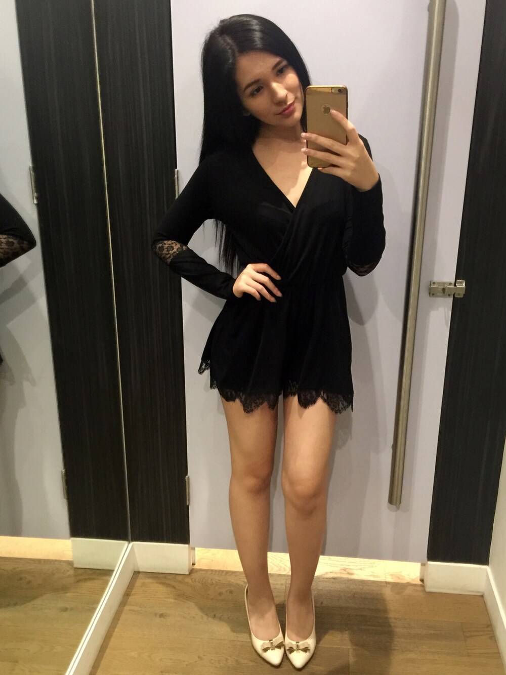 「TOPSHOPのアイテム（つなぎ/オールインワン、ブラック系）」を使った、Crystal ♡ さん（レディース・169cm）の春コーディネートの1枚目の写真