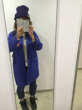 「B.L.U.E（ビーエルユーイー）のアイテム（ステンカラーコート）」を使った、Fumicaさん（レディース・162cm）の秋コーディネート