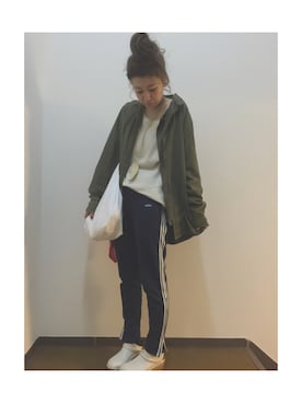 「UNUSED」｜「アイテム（財布/小物）」を使った、みやさん（レディース・159cm）の冬コーディネート
