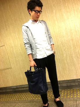 「Daniel & Bob（ダニエル&ボブ）のアイテム（トートバッグ）」を使った、Naokingさん（メンズ・177cm）の春コーディネート