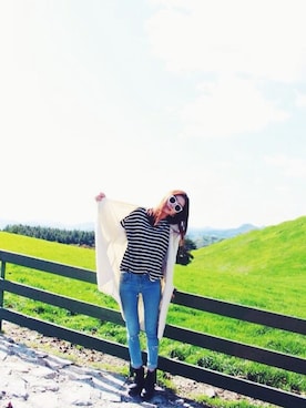 「travel」｜「アイテム（カーディガン/ボレロ）」を使った、KimHyeri(김혜리)さん（レディース・172cm）の夏コーディネート