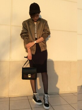 「コーデュロイキャップ」｜「アイテム（アナログ腕時計）」を使った、pikyaさん（レディース・163cm）の秋コーディネート