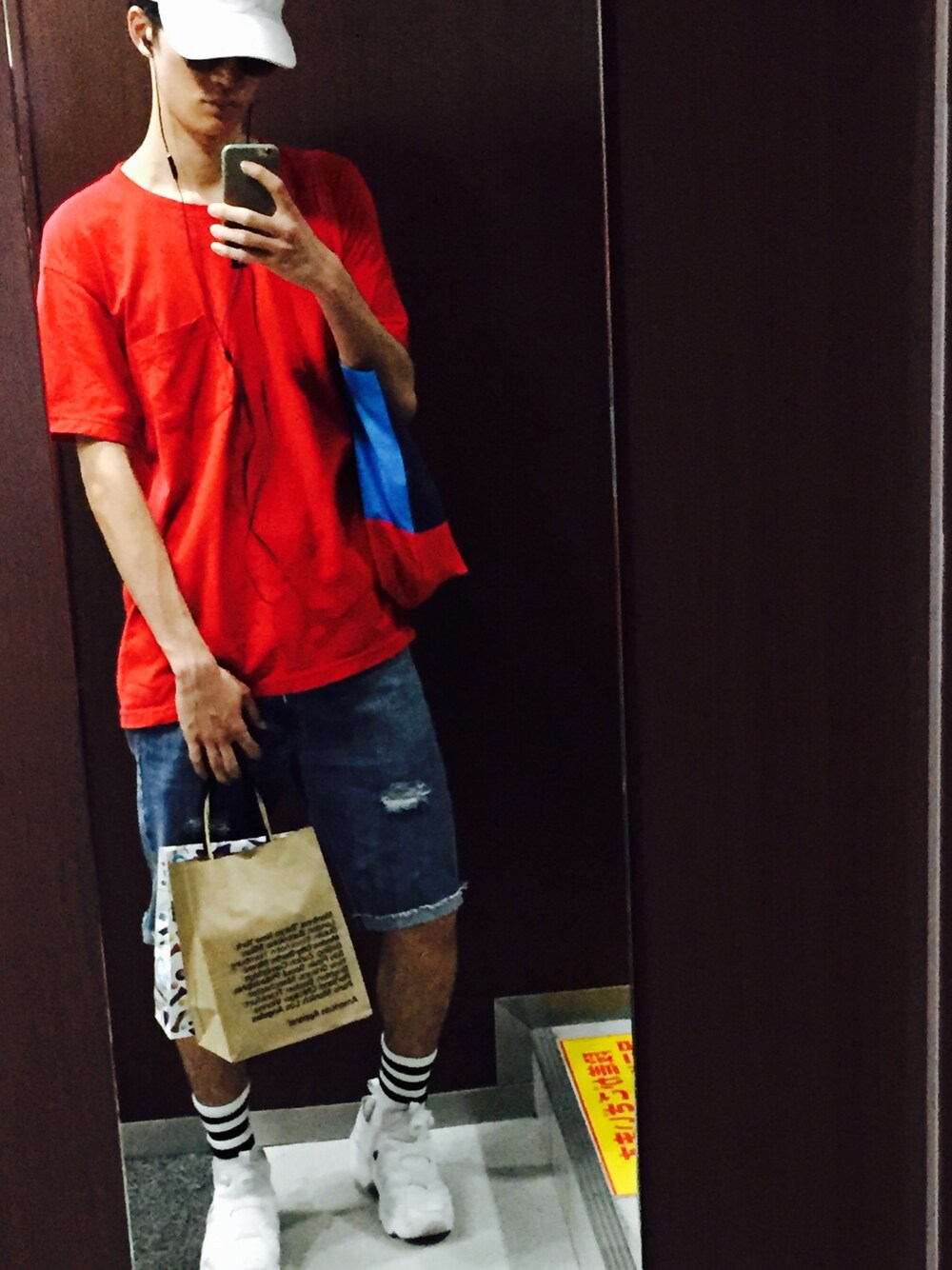 「adsr、korea、street、American Apparel、JOYRICH」｜「JOYRICHのPlayboy Cap（キャップ、ホワイト系）」を使った、Richkey7さん（メンズ・186cm）の夏コーディネートの1枚目の写真