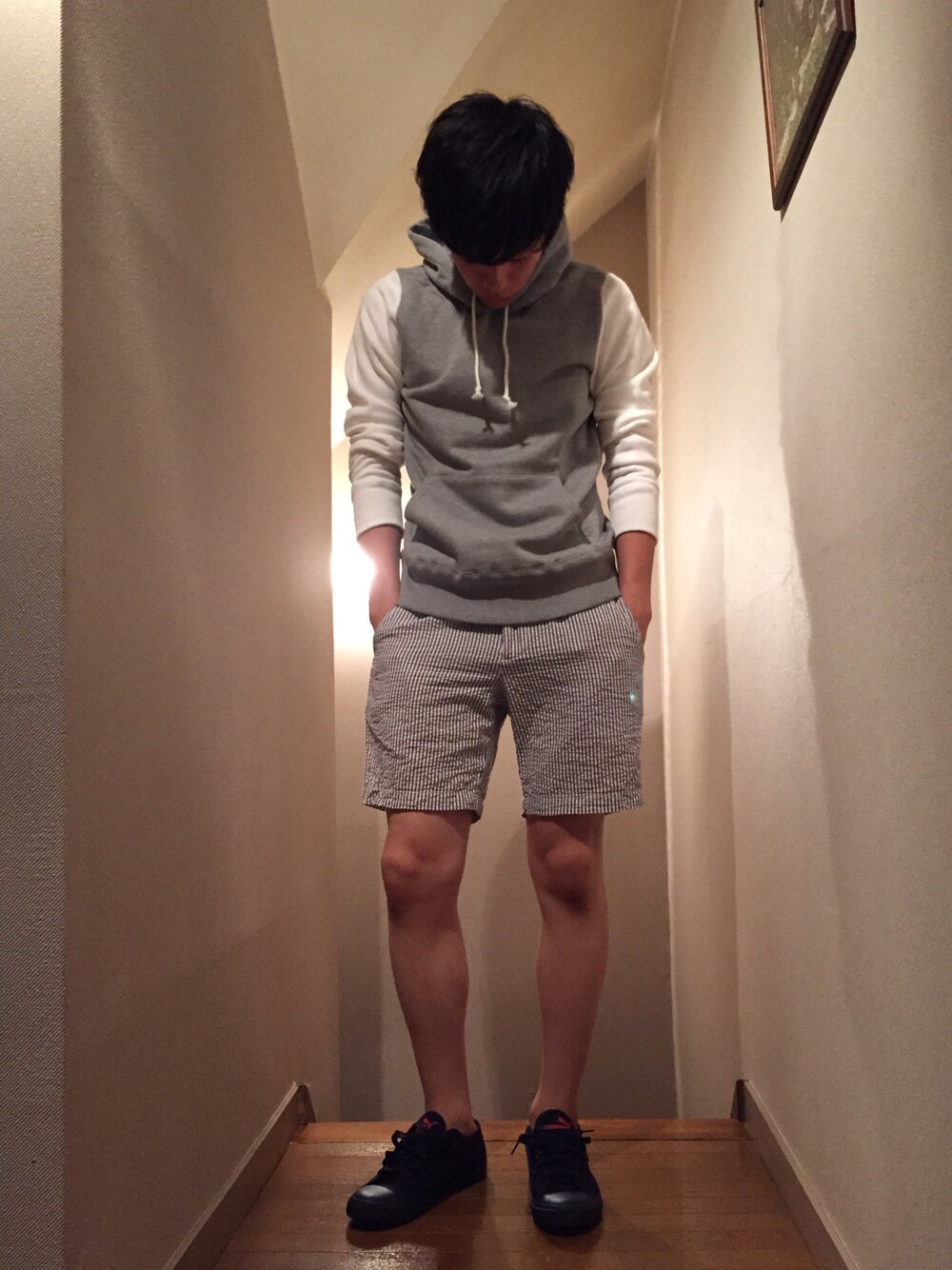 「パーカー、ハーフパンツ、スニーカー、ストライプ」｜「BEAMS TのALOYE / Study AY019-04（パーカー、その他）」を使った、ばそんさん（メンズ・174cm）の夏コーディネートの1枚目の写真