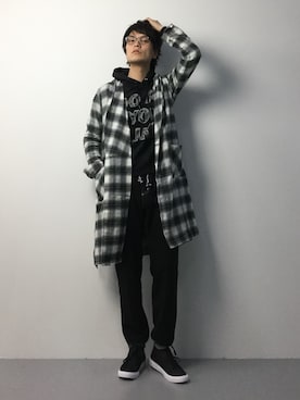 「gym master（ジムマスター）のアイテム（デニムパンツ）」を使った、中嶋時男さん（メンズ・183cm）の冬コーディネート