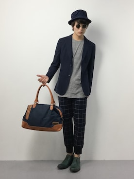 「UP START（アップスタート）のアイテム（帽子）」を使った、中嶋時男さん（メンズ・183cm）の冬コーディネート